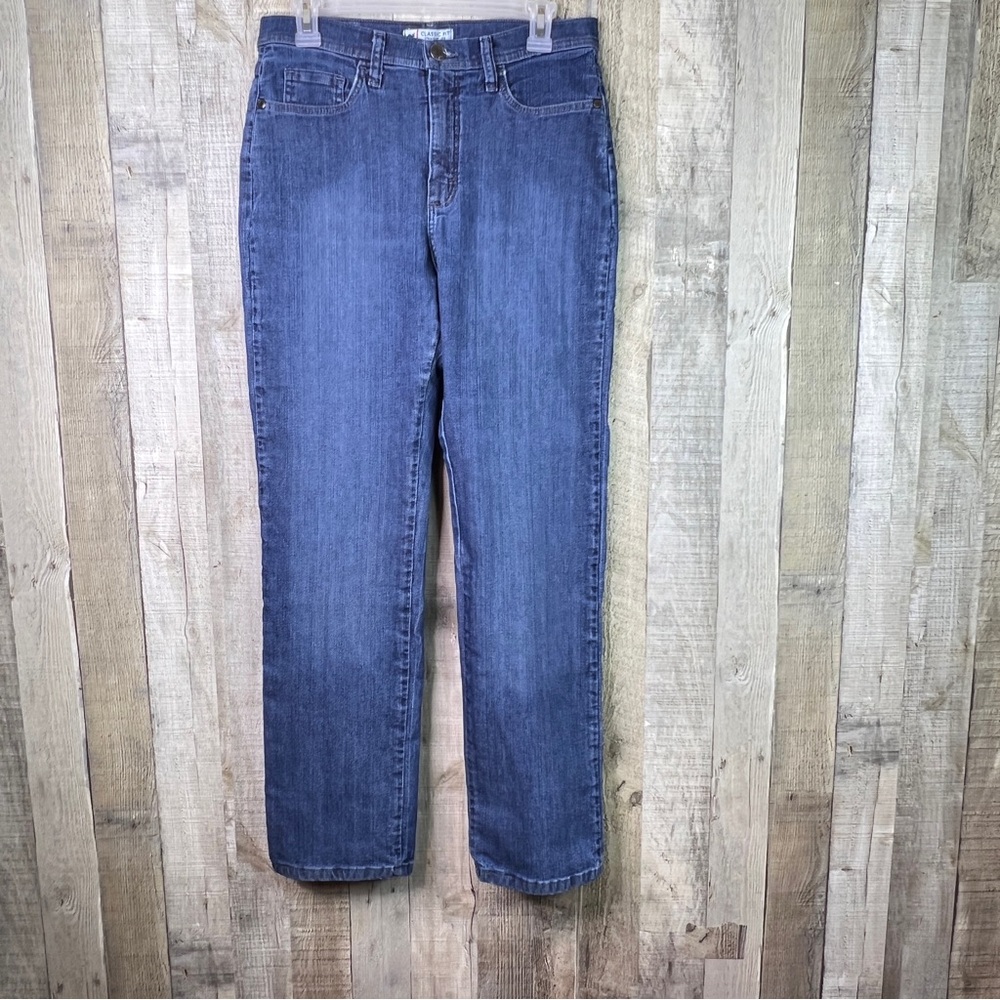 Lee Classic Fit Size 8 Medium Straight Leg Blue Denim Jeans w/Distressed…